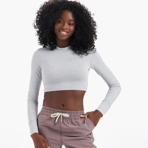 NWT Vuori Long-Sleeve Lux Crop Tee XS Light Grey